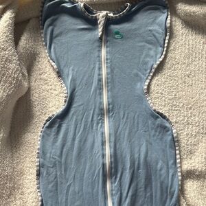 Love to Dream swaddle